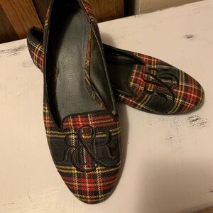 Rock & Republic Plaid Slip-On Loafers in Red and Black